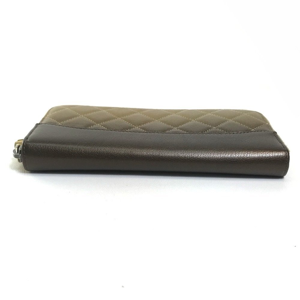 CHANEL Authentic Gold Wallet - Picture 4 of 14